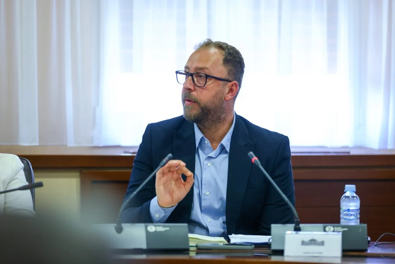 ЉУТКОВ РАСКРИ Проблемот не е од вчера, вистината за законот за јазик шокира