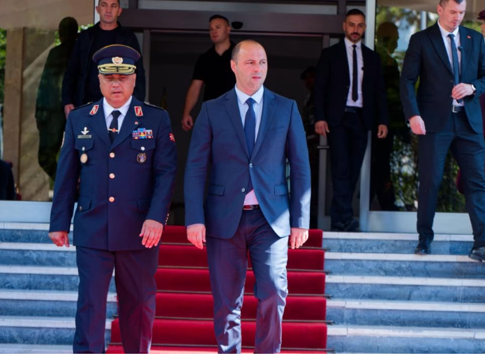 ПРЕД ДЕНОТ НА АРМИЈАТА Мисајловски откри што следува за војниците ПРЕД ДЕНОТ НА АРМИЈАТА Мисајловски откри што следува за војниците
