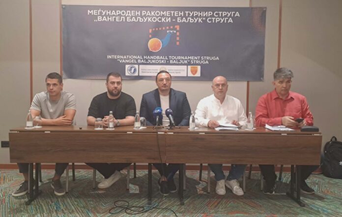 54 ГОДИНИ ТРАДИЦИЈА, А СЕГА НОВА ЕРА Струшкиот турнир подготвува ракометен спектакл 54 ГОДИНИ ТРАДИЦИЈА, А СЕГА НОВА ЕРА Струшкиот турнир подготвува ракометен спектакл