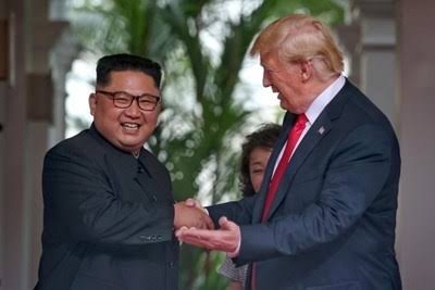ТРАМП ГИ СКРАТИ ВОЕНИТЕ ВЕЖБИ СО ЈУЖНА КОРЕЈА Сеул во страв, Северна Кореја не попушта
