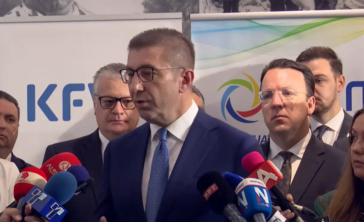 АКО Е ТОА ТОЧНО, ПРАШАЈТЕ ЈА ЕУ ЗОШТО Мицкоски за наводното изоставување на Македонија