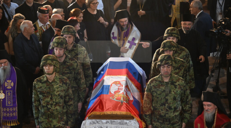 БЕЛГРАД ДЕНЕС БЕШЕ ВО ЗНАКОТ НА МЛАДИЌ Погледнете како изгледаше неговото последно испраќање