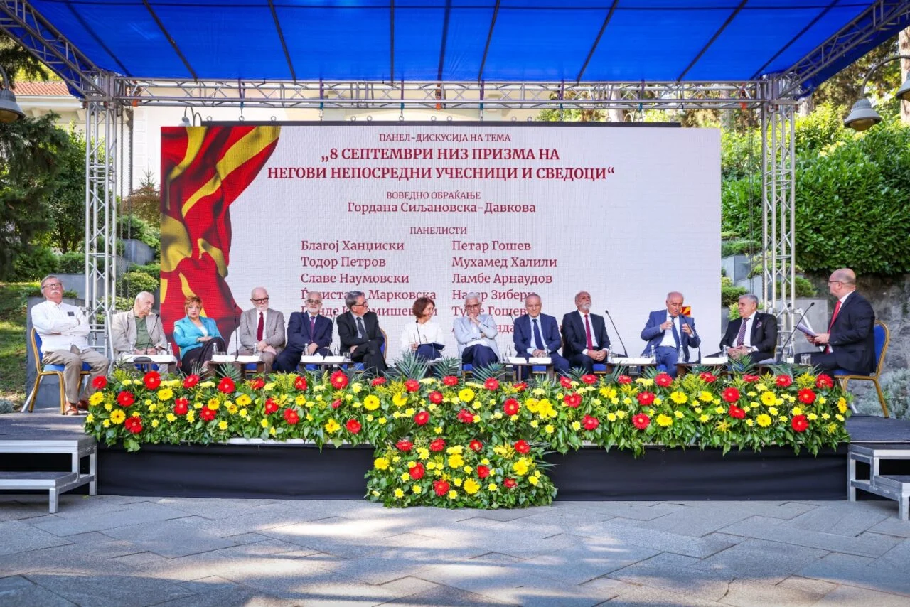 35 ГОДИНИ САМОСТОЈНА МАКЕДОНИЈА Актери од тоа време сведочеа за настаните 35 ГОДИНИ САМОСТОЈНА МАКЕДОНИЈА Актери од тоа време сведочеа за настаните