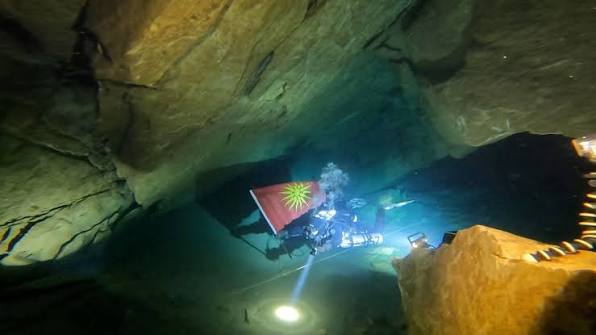 МАКЕДОНИЈА ИСПИША СВЕТСКА ИСТОРИЈА Пештерата Врело на Матка со три светски рекорди, нуркачите достигнаа неверојатни 338 метри!