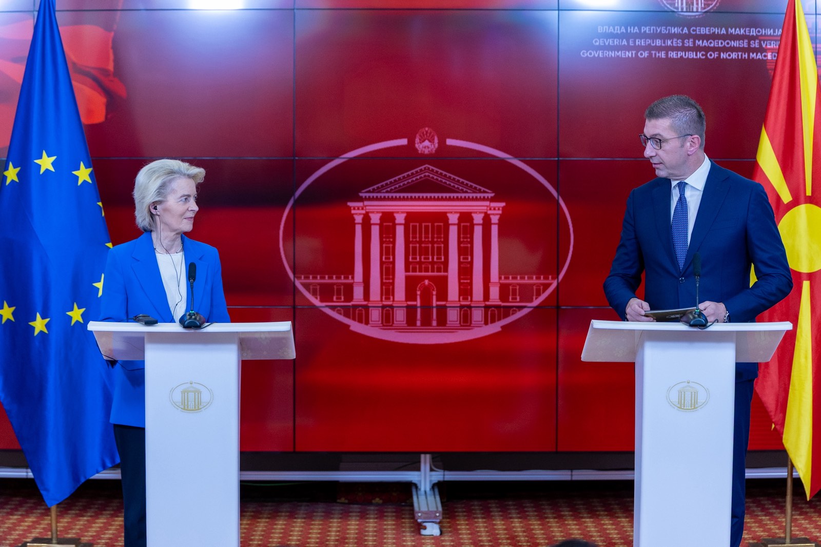 МИЦКОСКИ ДО ФОН ДЕР ЛАЈЕН Нема повеќе простор за нови билатерални условувања