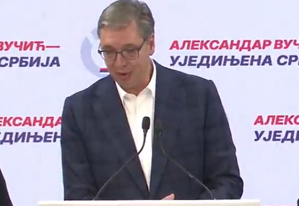 ВУЧИЌ ПО ПОРАЗОТ ИЗБУВНА На студентската листа има луѓе кои со години биле во лудница, ги нарече Н1 и Нова С олош ВУЧИЌ ПО ПОРАЗОТ ИЗБУВНА На студентската листа има луѓе кои со години биле во лудница, ги нарече Н1 и Нова С олош